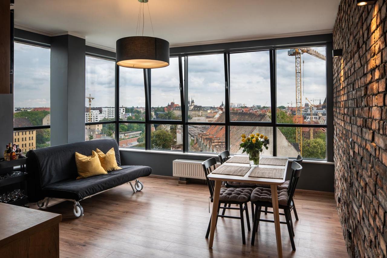 ヴロツワフNowy Apartament Odra Tower - 71 M - 900 M Od Rynkuアパートメント エクステリア 写真
